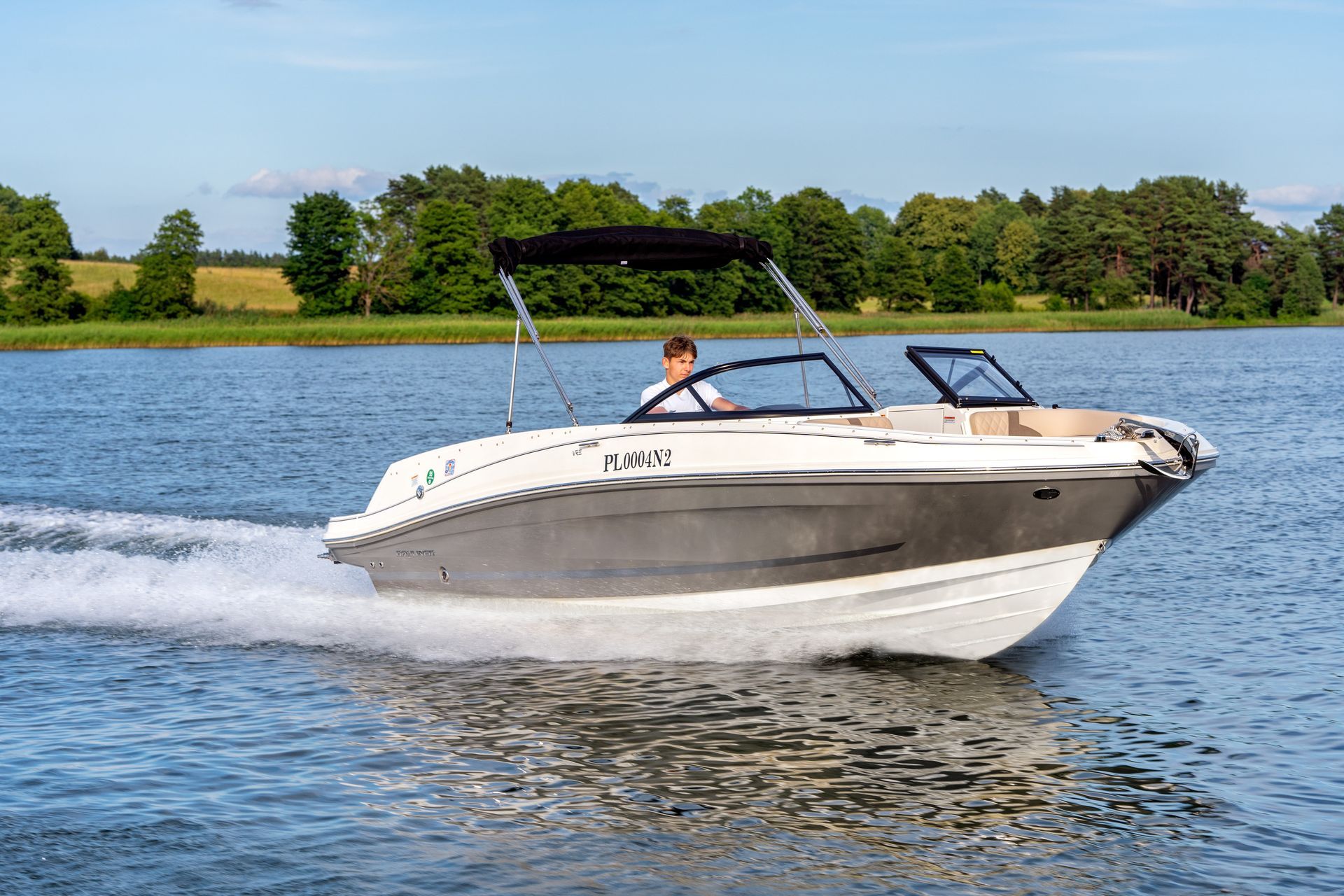 Bayliner VR6E